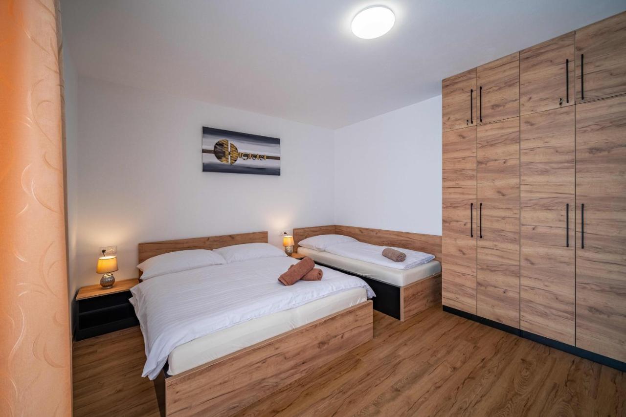 Na Bukovce Merot Apartment *